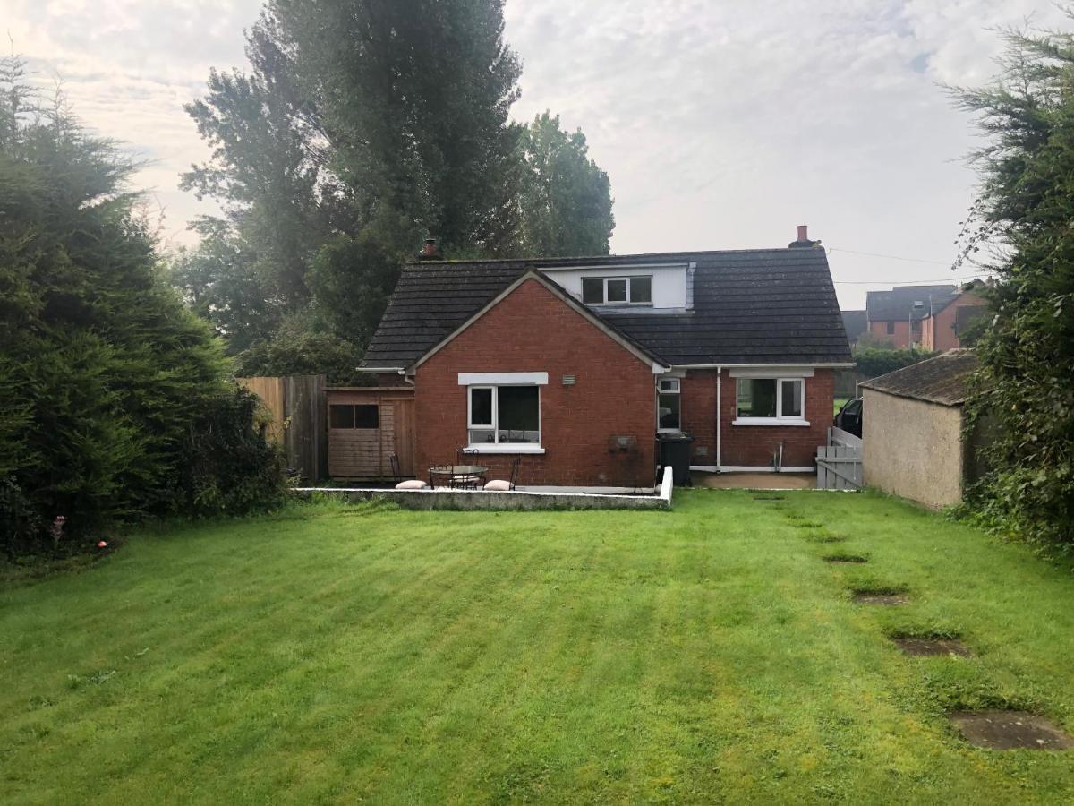 Fairway House Villa Carrickfergus Exterior photo